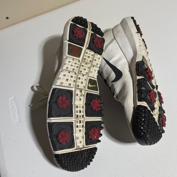 Nike TW 13 Golf Shoes - Picture 2 of 4